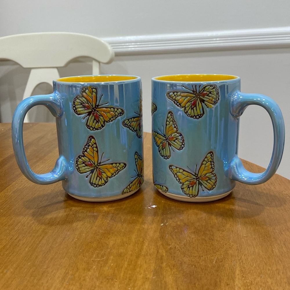 NWT.  Spectrum, set of 2, 16oz., ceramic mugs. - Picture 2 of 9